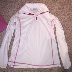 nwot women’s Columbia fleece